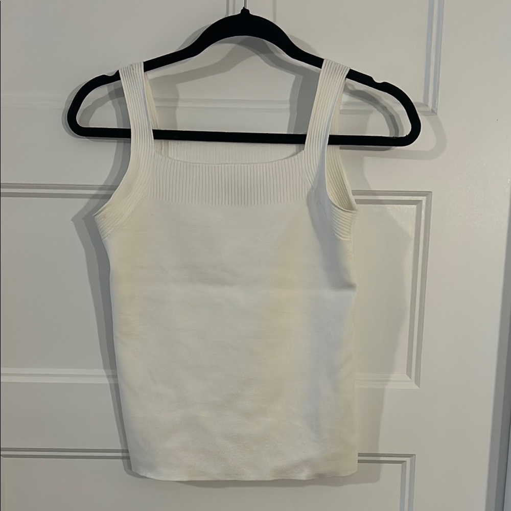 Peter Nygard Collection Squard Neck White Ribbed Tank Top Petite 4-6